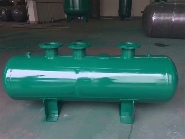 富宁富宁富宁蒸汽分气缸